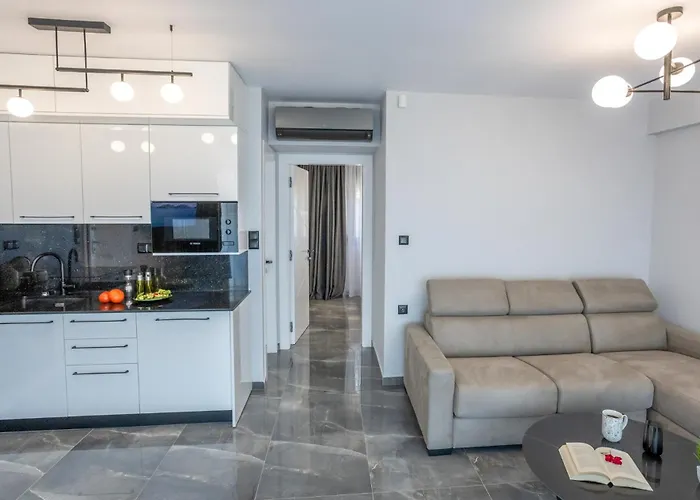 Apartament Golden Oasis Néa Péramos
