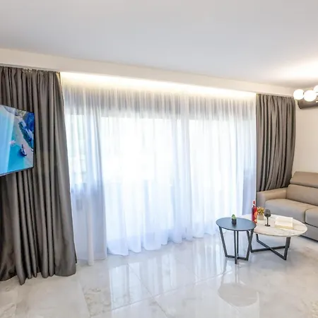 Luxury Golden Oasis Lejlighed Néa Péramos