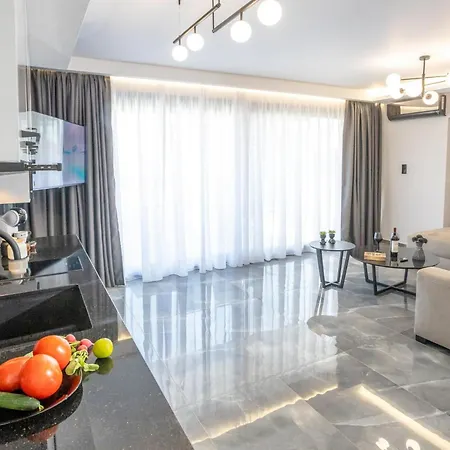 Luxury Golden Oasis Lejlighed *