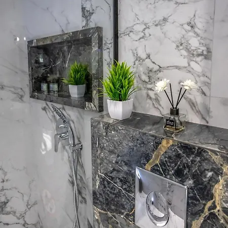 Luxury Golden Oasis Lejlighed *