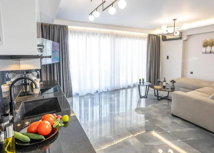 Golden Oasis Apartament *